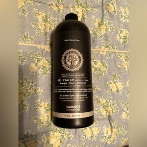Tweak’d by Nature conditioner